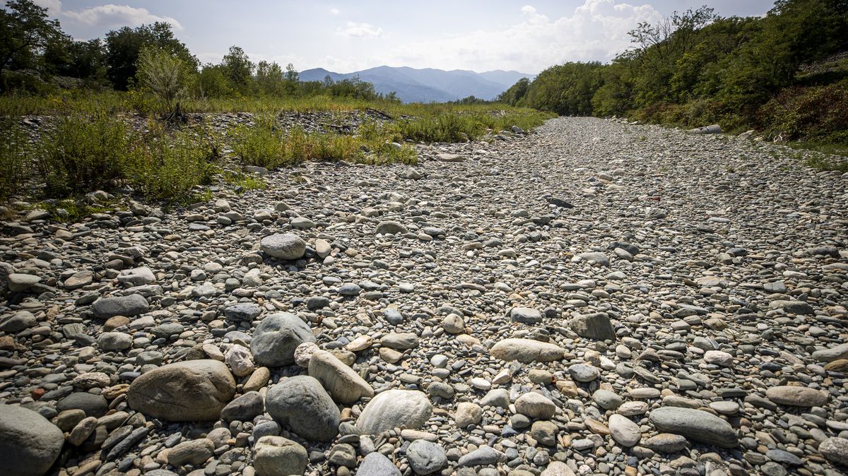 Fotky: Přes největší italskou řeku suchou nohou. Pád tady přestal existovat